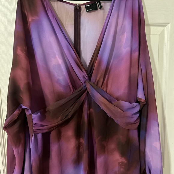 ASOS DESIGN Curve Sheer Knot Front Midi Dress - Picture 8 of 10